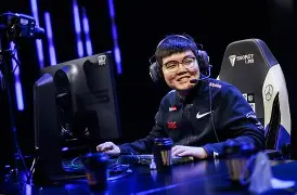 转折点！法兰克福刷新队史纪录，国王杯关键时刻攻防权衡，引发热议，球探报告显示潜力(权衡利弊的爱情是理智还是自私)