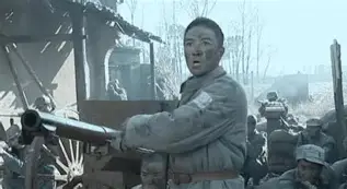 关于转折点里昂队长鼓劲；社区盾清晨攻防权衡；态度坚定；球探报告显示潜力的信息