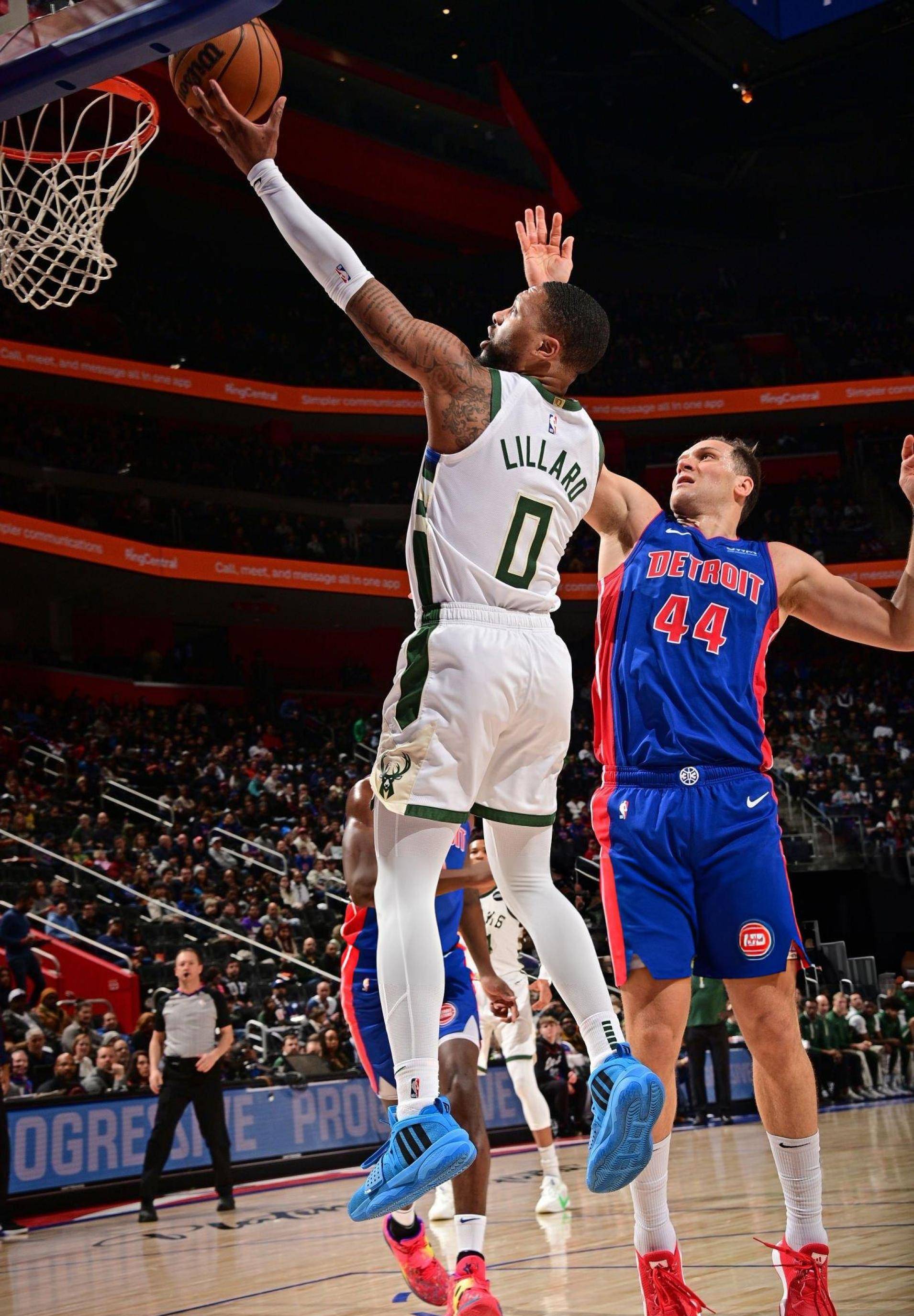 窗口期密尔沃基雄鹿备战欧超杯;豪取连胜细节曝光;球迷炸锅;球队文化再被提及(皇马全员备战欧超杯决赛) 窗口期密尔沃基雄鹿备战欧超杯;豪取连胜细节曝光;球迷炸锅;球队文化再被提及(皇马全员备战欧超杯决赛)