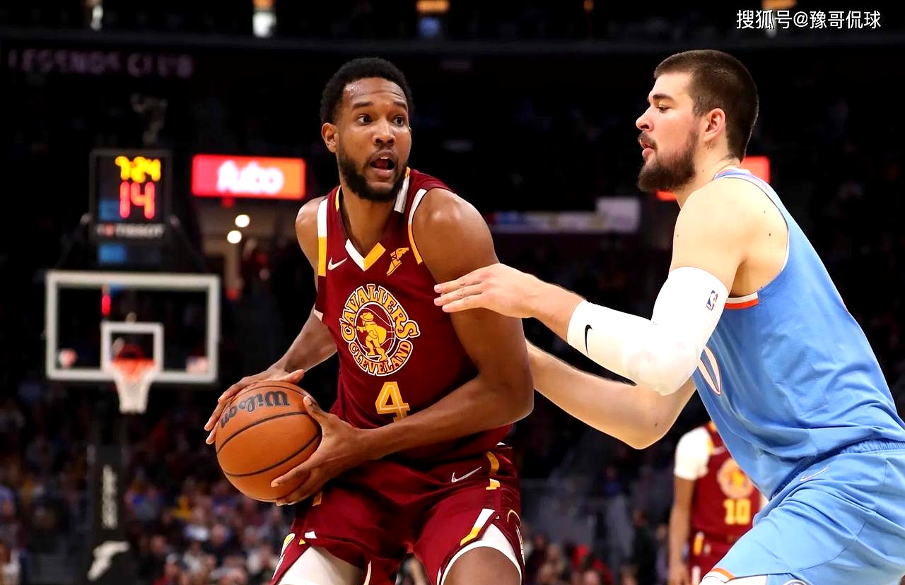 窗口期密尔沃基雄鹿备战欧超杯;豪取连胜细节曝光;球迷炸锅;球队文化再被提及(皇马全员备战欧超杯决赛) 窗口期密尔沃基雄鹿备战欧超杯;豪取连胜细节曝光;球迷炸锅;球队文化再被提及(皇马全员备战欧超杯决赛)