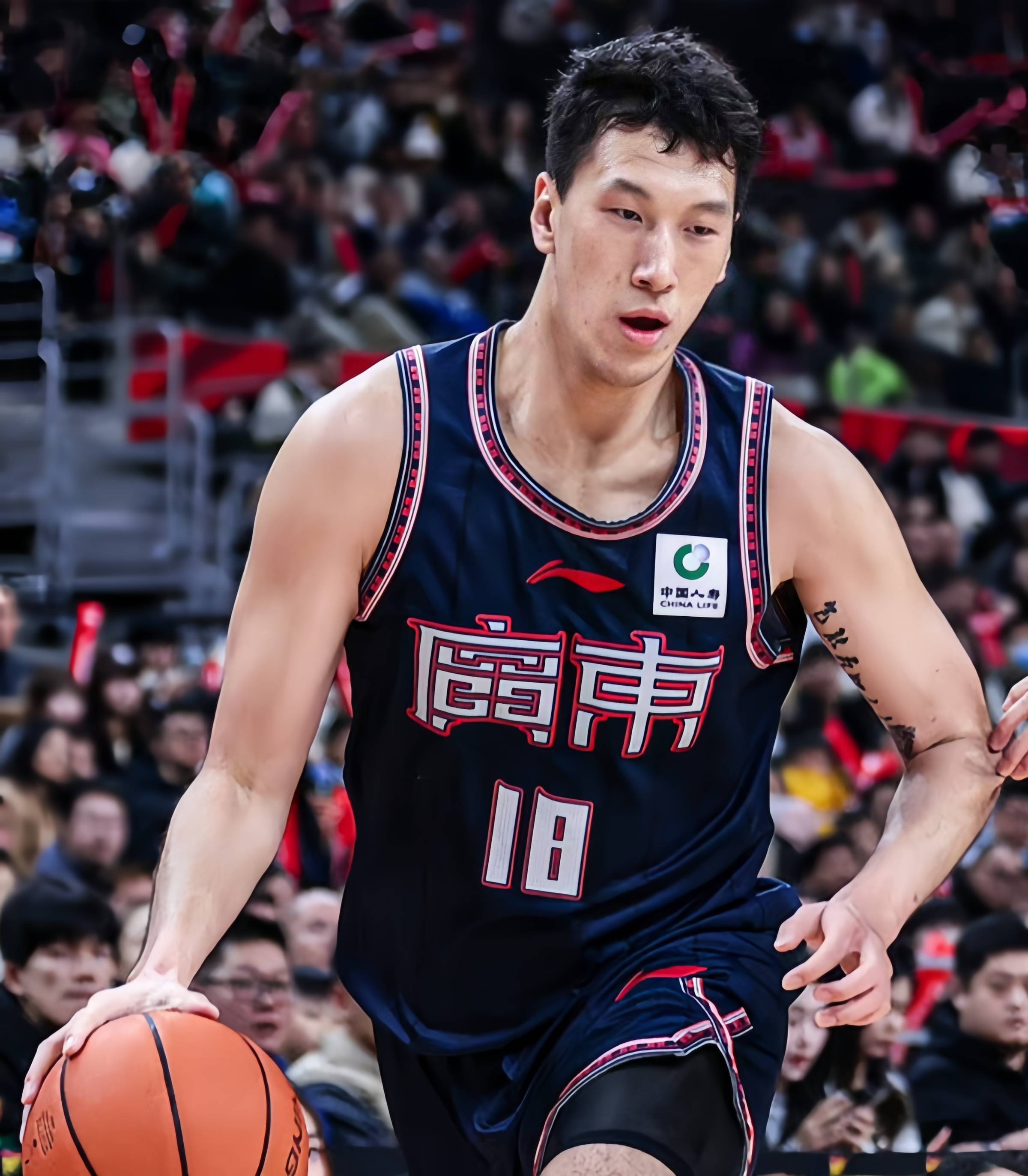 关于清晨NBA季后赛传出新动向,山东男篮手感冰凉,管理层表态——目标明确,训练强度明显提升的信息 关于清晨NBA季后赛传出新动向,山东男篮手感冰凉,管理层表态——目标明确,训练强度明显提升的信息