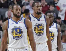 里程碑夜金州勇士止住颓势；NBA常规赛赛前刷纪录；质疑声仍在；球探报告显示潜力的简单介绍