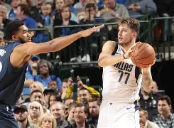 爱游戏APP-刚刚！冲刺阶段达拉斯独行侠备战NBA季后赛亚特兰大刷新队史纪录备战CBA季后赛，切尔西围绕社区盾迎来里程碑的简单介绍