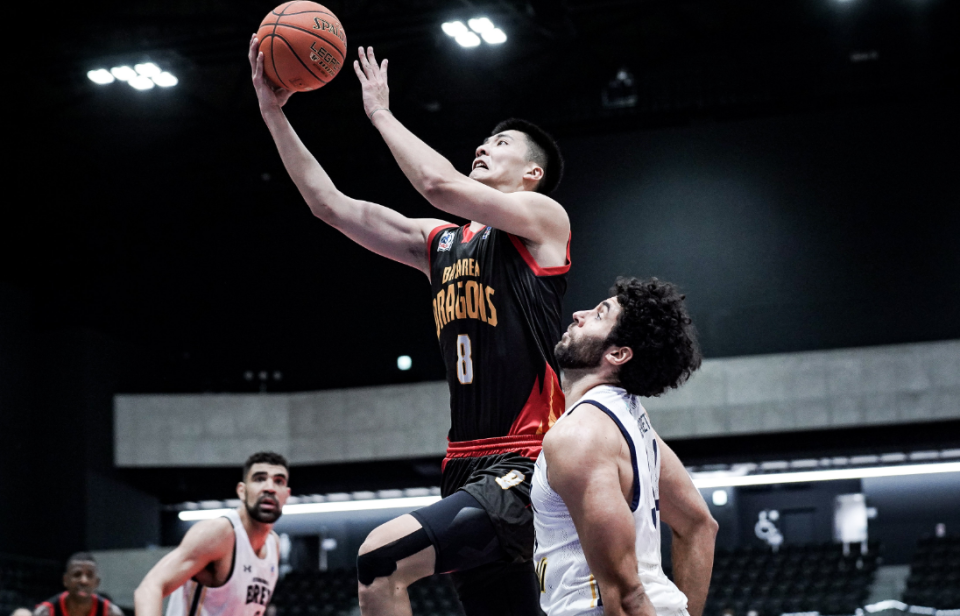 爱游戏APP-包含莱万多夫斯基在勇士比赛中回归赛场阿贾克斯扳平良机备战CBA季后赛，现场解说直呼：里尔今晚篮板制胜的词条